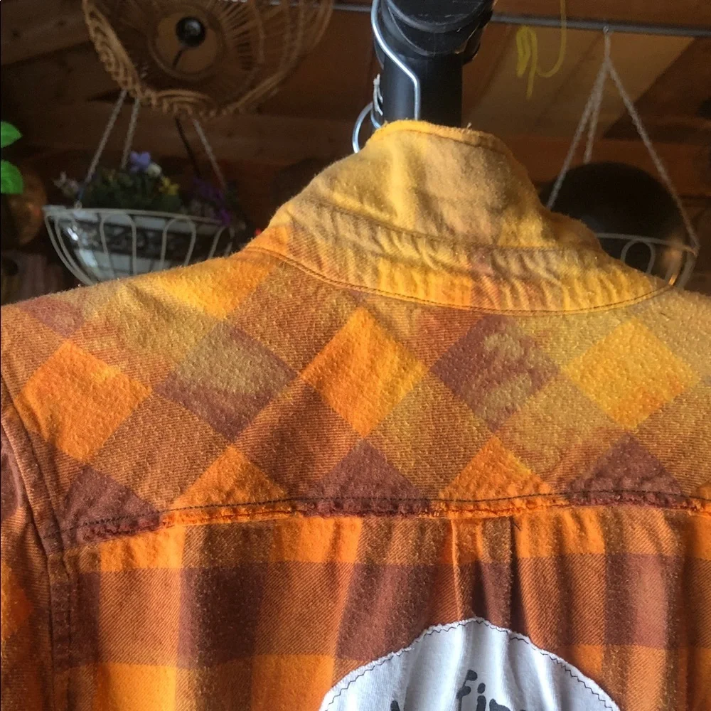 Men's Plaid Button-Up Shirt Jacket in Yellow and Brown